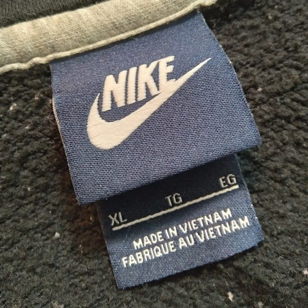Vintage Y2K Nike Small Swoosh Zipper Hoodie Sweatshirt